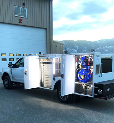 Boorman Farms Brothers Build The Ultimate Service Trucks - VMAC